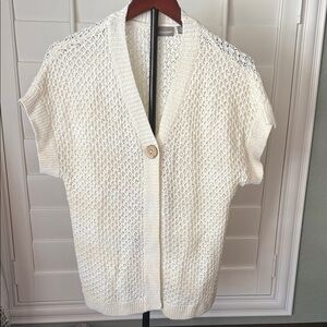 Croft & Barrow Women's Cream Cardigan Sweater